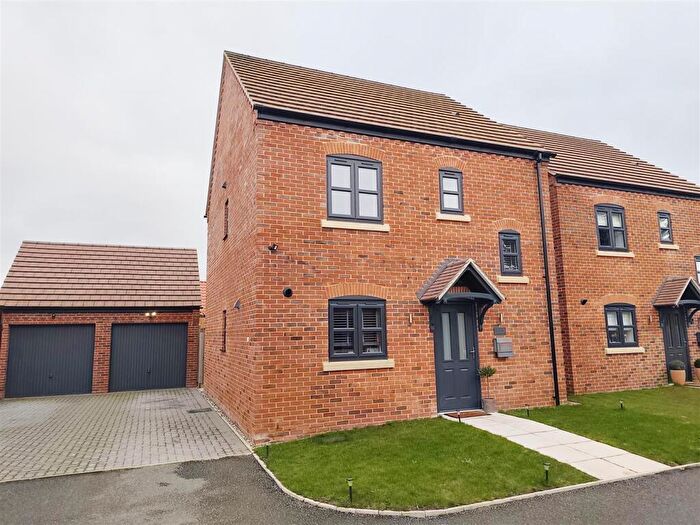 3 Bedroom Detached House For Sale In Centurion Park Roman Road, Moulton Chapel, Spalding, PE12