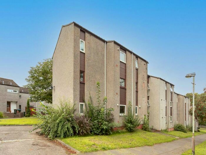 2 Bedroom Flat To Rent In Potterhill Gardens, Perth, PH2