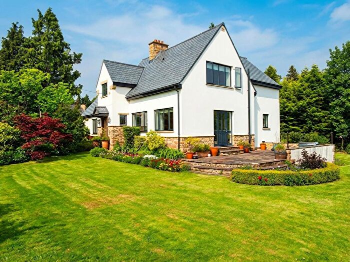 5 Bedroom Detached House For Sale In Superb Renovation Opportunity On Northgate Lane, Linton, LS22