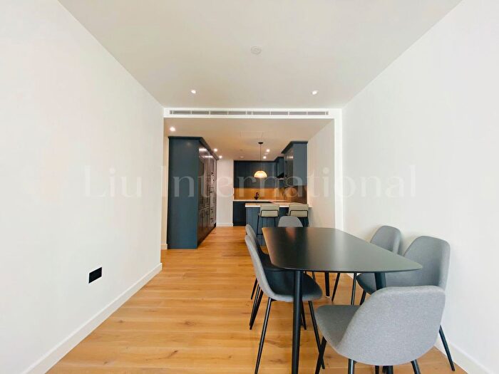 2 Bedroom Flat To Rent In Emery Way, London, E1W