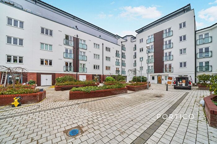 1 Bedroom Flat To Rent In Stane Grove, London, SW9