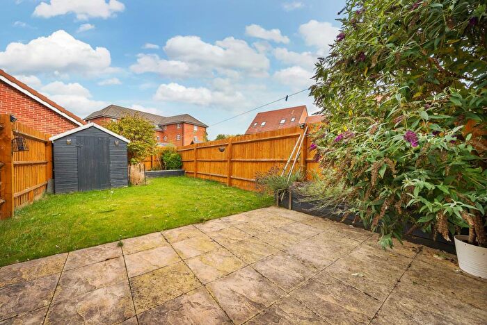 2 Bedroom End Of Terrace House For Sale In Didcot, Oxfordshire, OX11