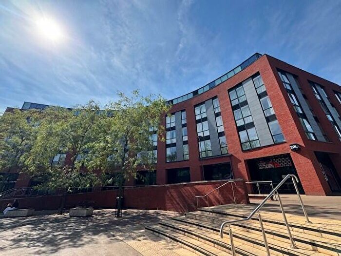 2 Bedroom Apartment To Rent In New Walk Place, Leicester City Centre, LE1