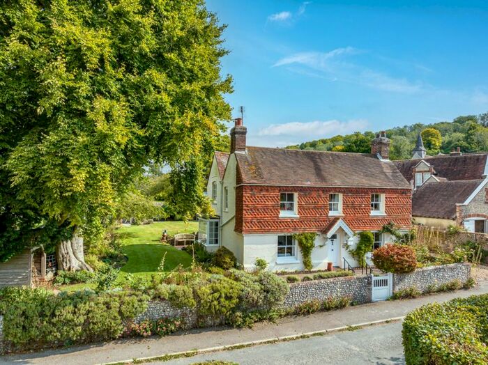 4 Bedroom House For Sale In School Lane, Compton, Chichester, West Sussex, PO18