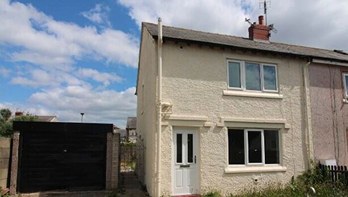 3 Bedroom Semi-Detached House To Rent In Hathaway Road, Fleetwood, Lancashire, FY7