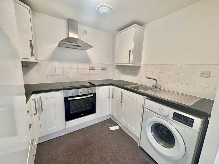 1 Bedroom Apartment To Rent In Mansfield Road, Nottingham, NG1