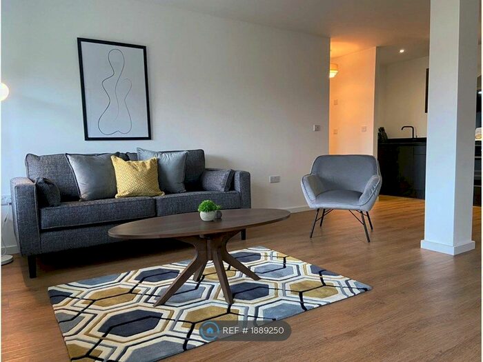 1 Bedroom Flat To Rent In Rufus Court, Leeds, LS14