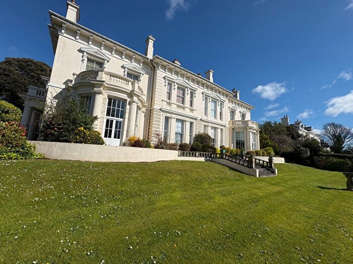 3 Bedroom Flat For Sale In Molesworth Road, Stoke, Plymouth, PL3