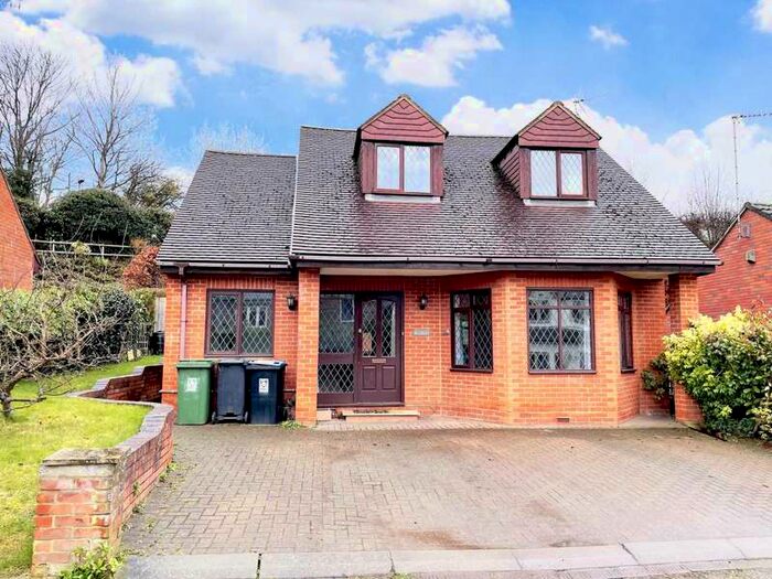 3 Bedroom Detached House To Rent In Millbank, George Street, Berkhamsted, HP4
