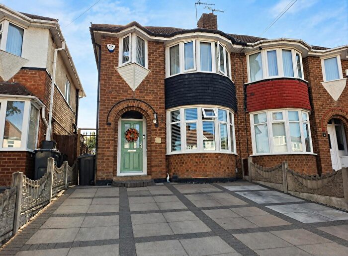 3 Bedroom Semi-Detached House For Sale In Gleneagles Road, Yardley, Birmingham, B26