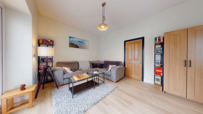 3 Bedroom Terraced House For Sale In Romilly Crescent, Cardiff, CF11