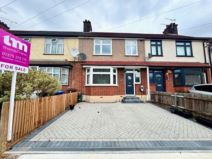 3 Bedroom Terraced House For Sale In Rookery View, Grays, RM17