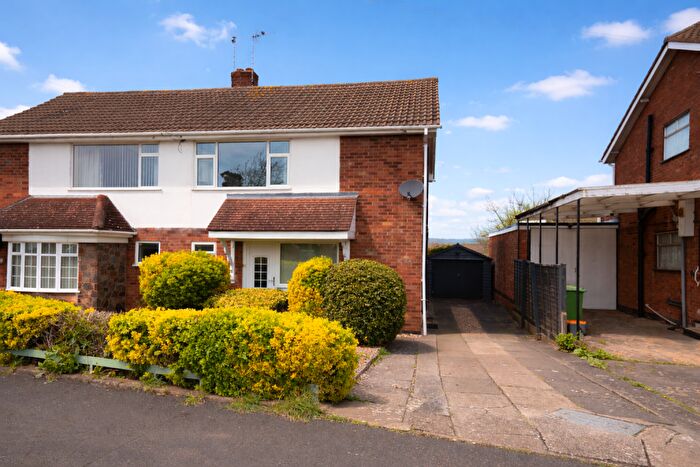 3 Bedroom Semi Detached House For Sale In Chestnut Road, Glenfield, Leicester, Leicestershire, LE3