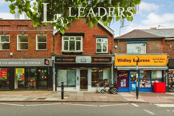 2 Bedroom Apartment To Rent In High Street, Cosham, PO6