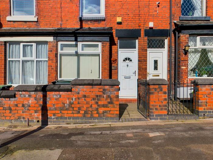 2 Bedroom Terraced House To Rent In Hamil Road, Burslem, Stoke-on-Trent, ST6