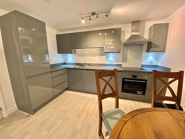 2 Bedroom Flat To Rent In St. Lukes Road, Birmingham, B5