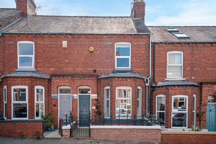 3 Bedroom Terraced House For Sale In Lindley Street, Holgate, York, YO24
