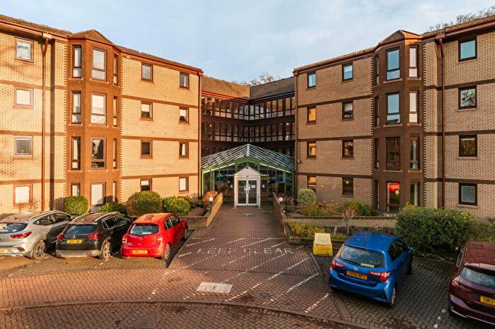 2 Bedroom Retirement Property For Sale In / Barnton Park View, Edinburgh, EH4