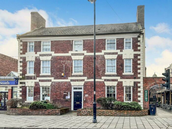 1 Bedroom Apartment To Rent In High Street, Mold, CH7