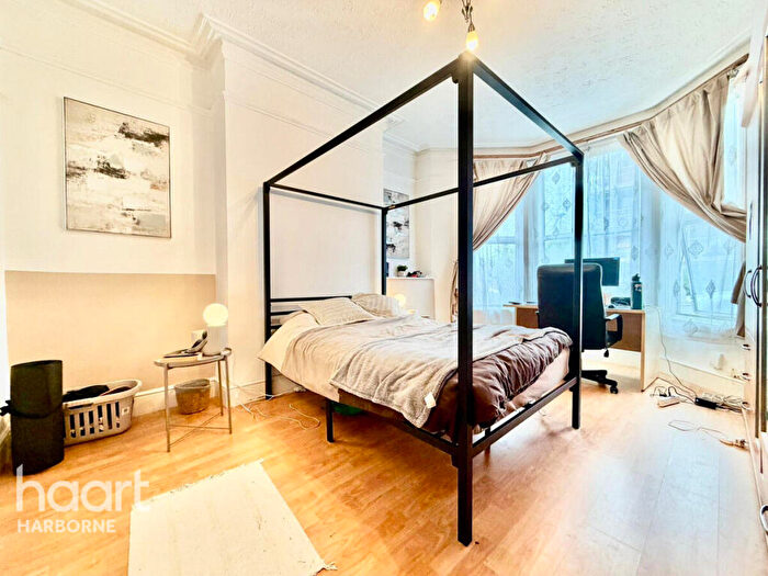 2 Bedroom Flat To Rent In Milford Rd, Harborne, B17