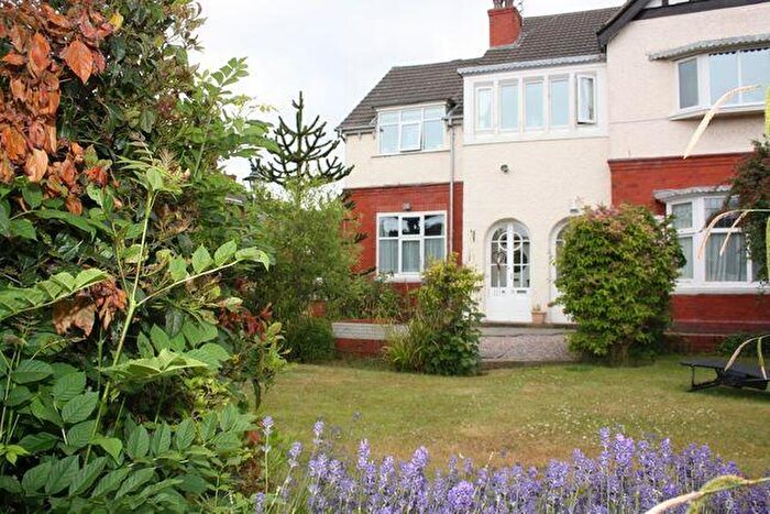 2 Bedroom Apartment To Rent In Golf Open - Granville Road, Birkdale, PR8