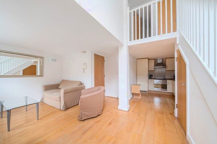 1 Bedroom Flat To Rent In Princeton Street, London, WC1R