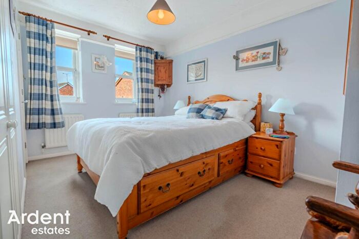 3 Bedroom End Of Terrace House For Sale In Long Common, Heybridge, CM9