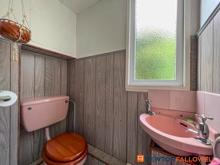 3 Bedroom Detached House For Sale In Palmer Road, Sutton-On-Trent, Newark, NG23