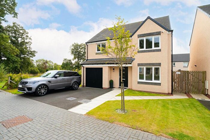 4 Bedroom Detached House For Sale In Pilgrim Place, Guardbridge, KY16