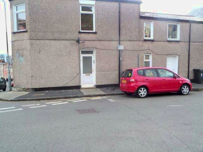 2 Bedroom Flat To Rent In Blewitt Street, Baneswell, Newport, NP20