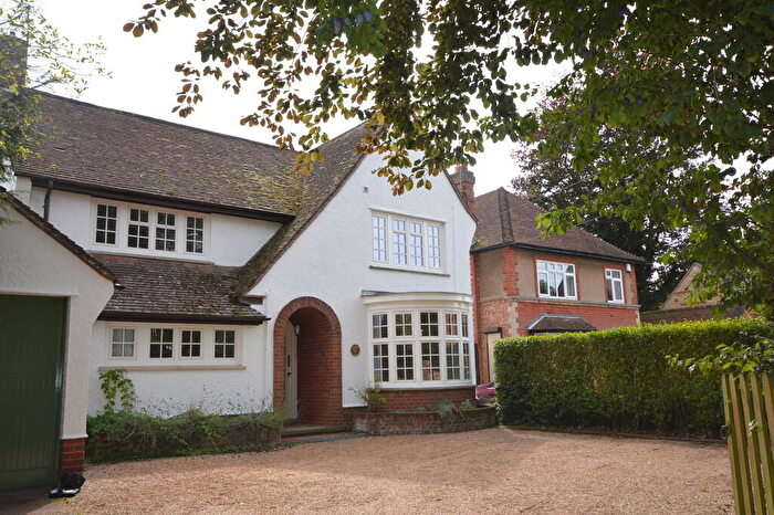 4 Bedroom Detached House To Rent In Church Street, Burton Latimer, NN15