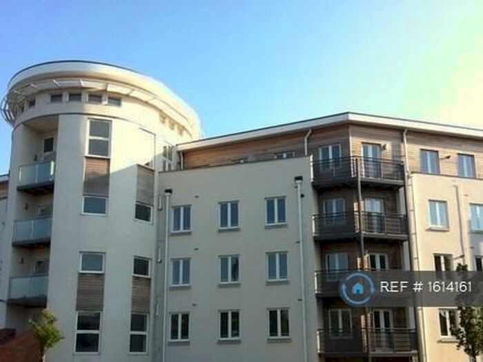 1 Bedroom Flat To Rent In Kingsquarter, Maidenhead, SL6