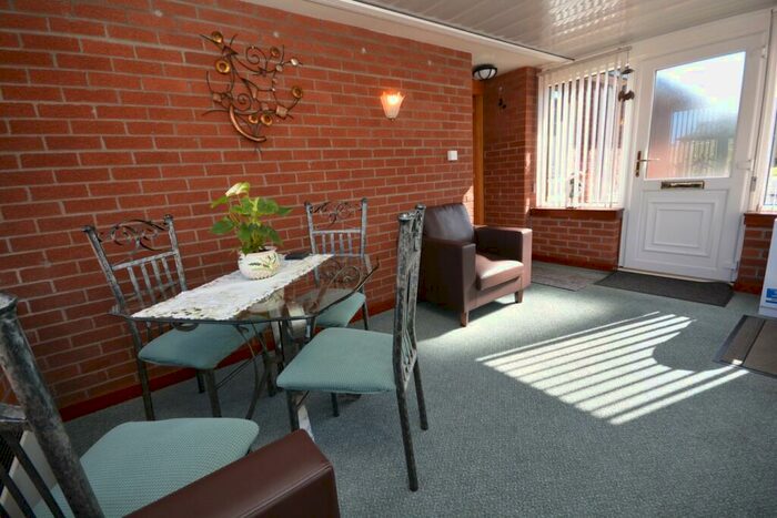 2 Bedroom Detached Bungalow For Sale In Andrew Lundie Place, Galston, KA4