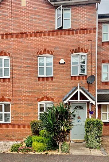 3 Bedroom Town House To Rent In Victoria Lane, Moorside View, Swinton, M27