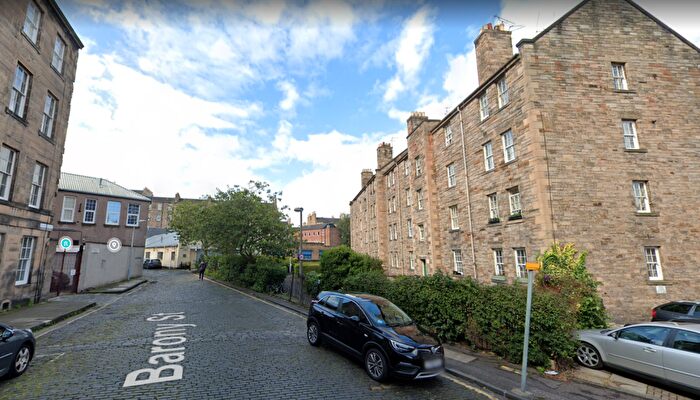 3 Bedroom Flat To Rent In , Barony Street, Edinburgh, EH3
