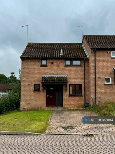 2 Bedroom End Of Terrace House To Rent In Middlemarch, Northampton, NN3