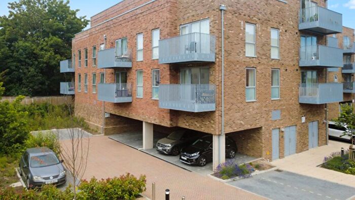 2 Bedroom Apartment For Sale In Liberty Court, Stone, Dartford, DA2