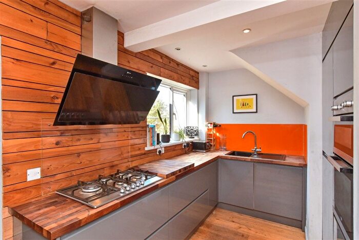 3 Bedroom Semi-detached House For Sale In Saltwood Road, Seaford, East Sussex, BN25