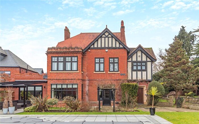 5 Bedroom Detached House For Sale In Newmarket Road, Norwich, Norfolk, NR4