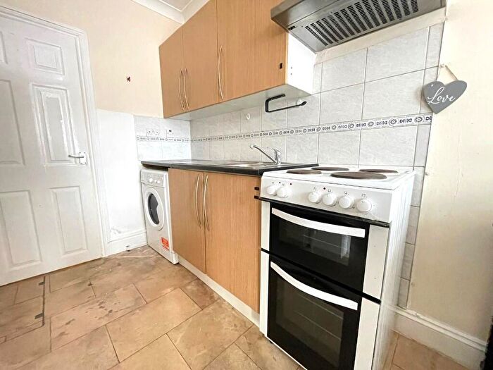 Studio To Rent In Vernon Drive, Harrow, Middlesex, HA7