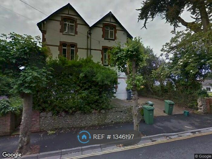 1 Bedroom Flat To Rent In Mitchell Avenue, Ventnor, PO38