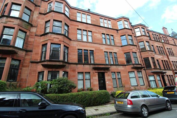3 Bedroom Flat To Rent In Kersland Street, Glasgow, G12