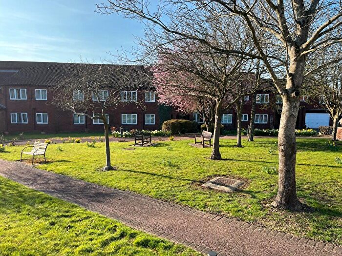 1 Bedroom Flat To Rent In Stephenson Court, Devon Ox Road, Kilsby, West Northamptonshire, CV23