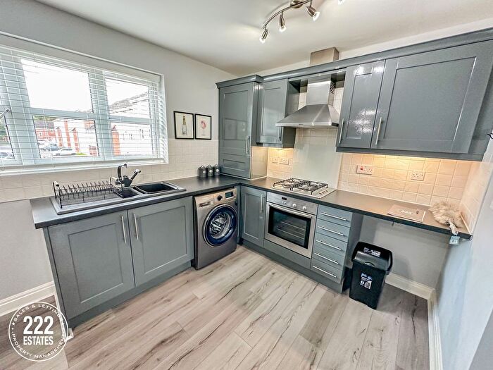 2 Bedroom Flat To Rent In Chapelside Close, Great Sankey, Warrington, WA5