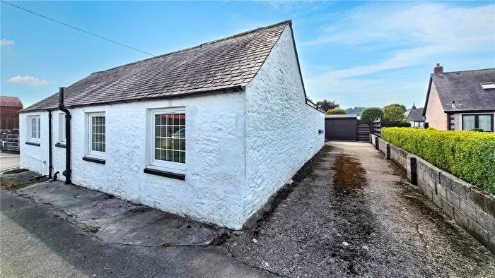 2 Bedroom Cottage For Sale In High Road, Hightae, Lockerbie, Dumfries And Galloway, DG11