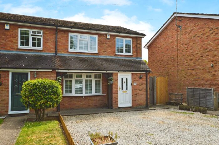 4 Bedroom Detached House To Rent In Vicarage Gardens, Flamstead, AL3