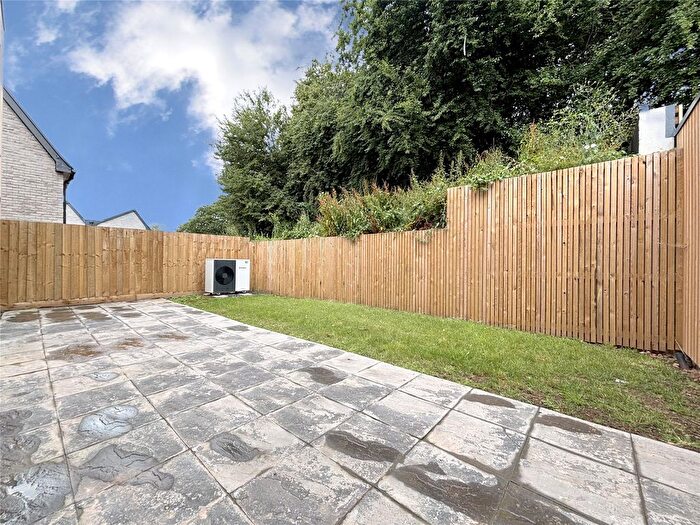 4 Bedroom Detached House To Rent In Exeter, Devon, EX4