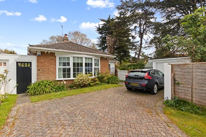 3 Bedroom Detached Bungalow For Sale In Hunters Close, Aldwick Bay Estate, Bognor Regis, West Sussex, PO21