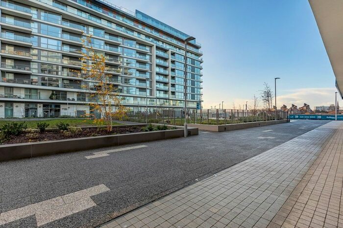 2 Bedroom Flat To Rent In Royal Greenwich, London SE10