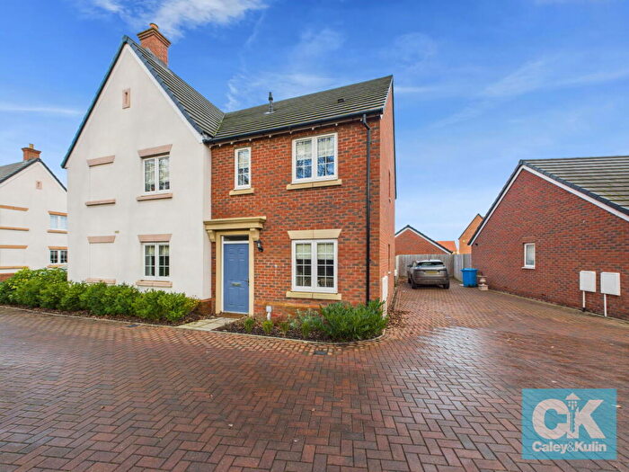 2 Bedroom Semi Detached House For Sale In Shepherds Fold, Brewood, South Staffordshire, ST19